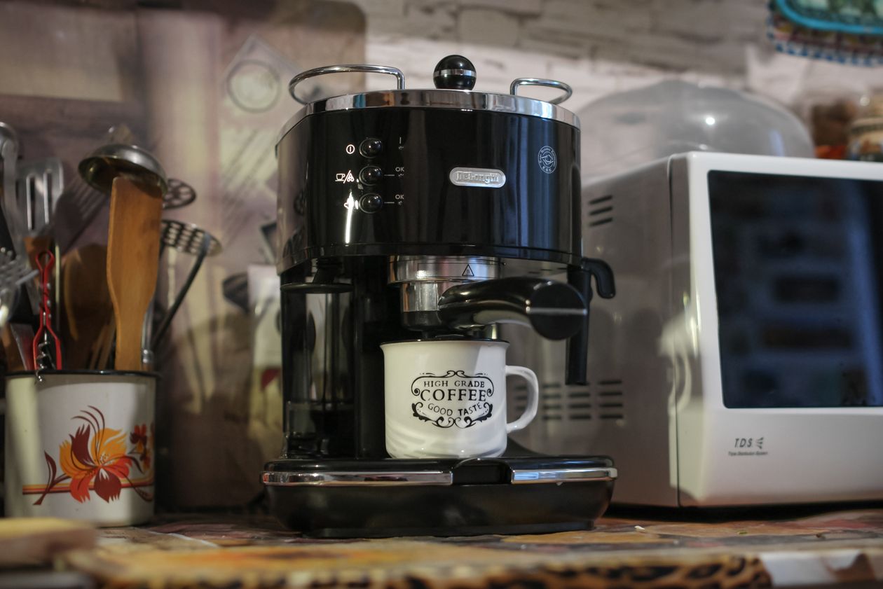 Hamilton Beach FrontFill Deluxe 12-Cup coffee maker