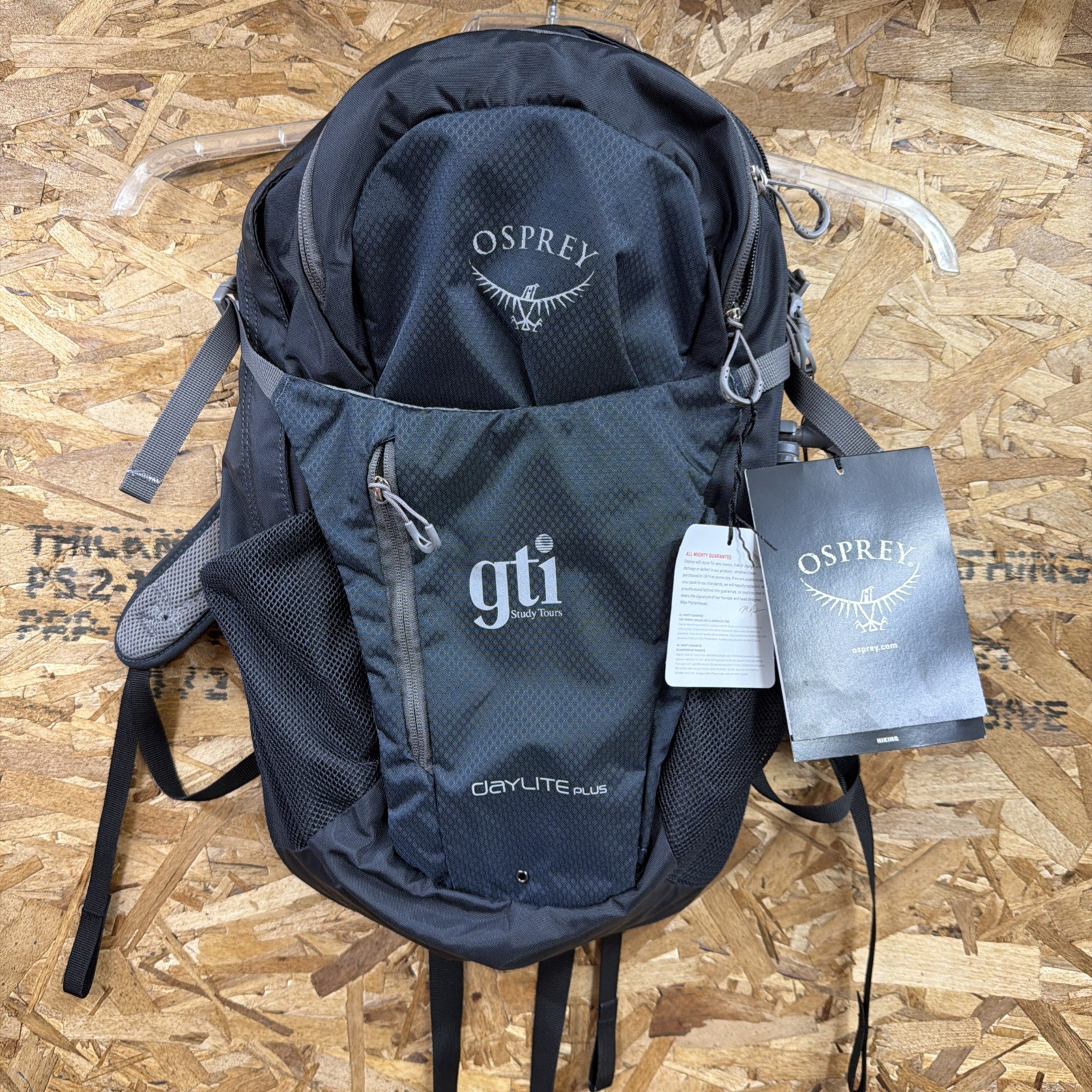 Osprey Daylite Plus 20L backpack in blue